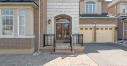 31 Saint Nicholas Cres