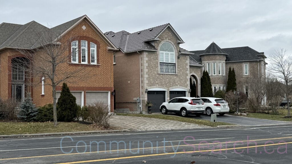 Box Grove in Detached Homes